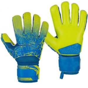 High-Performance Sports Gloves for All Seasons | Comfort & Grip for Every Athlete